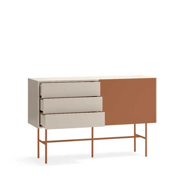 Vista lateral aparador Nube 140 cm Teja cajones abiertos Slowdeco